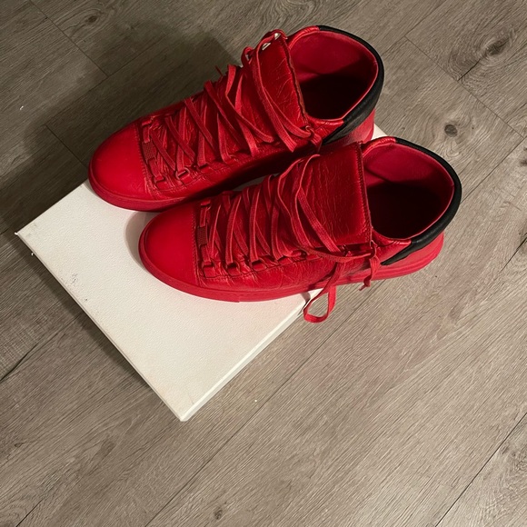 My Balenciaga size 9.5 practically brand new! - Picture 8 of 8
